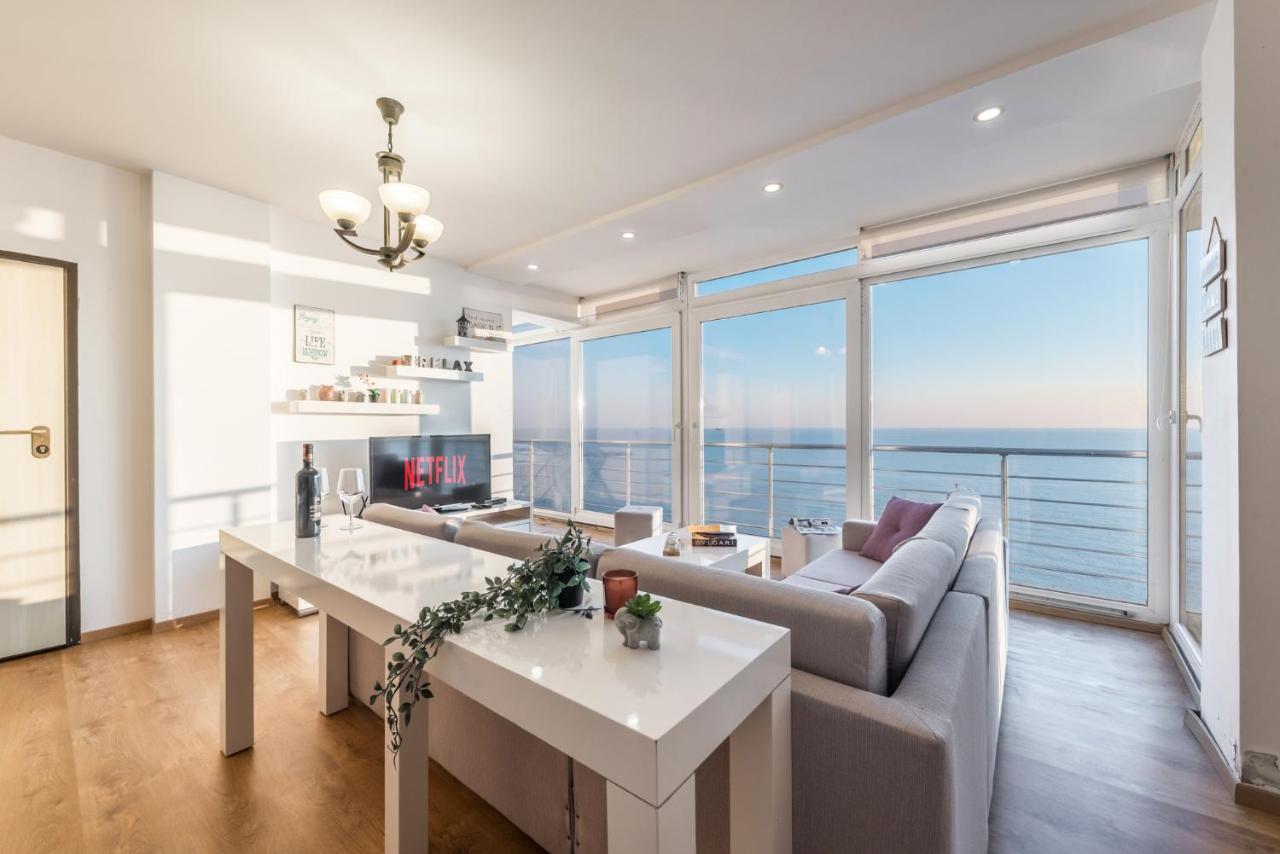 Blue Heaven -Full Sea View Brand New Apartment Durrës Eksteriør bilde