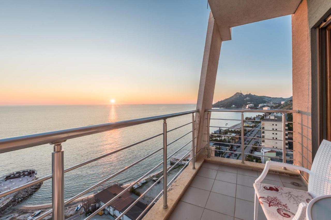 Blue Heaven -Full Sea View Brand New Apartment Durrës Eksteriør bilde
