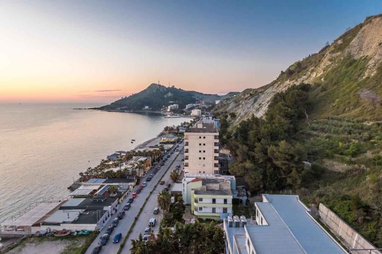 Blue Heaven -Full Sea View Brand New Apartment Durrës Eksteriør bilde